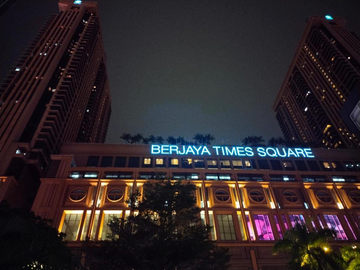Berjaya Times Square Grand Service Suite Kuala Lumpur Luaran gambar