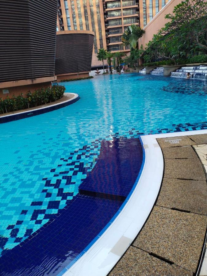 Berjaya Times Square Grand Service Suite Kuala Lumpur Luaran gambar